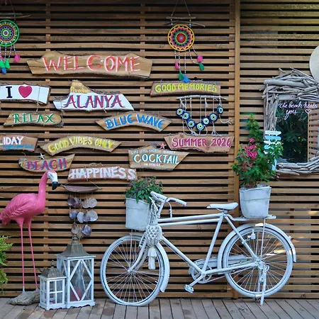 Отель Blue Wave 4*