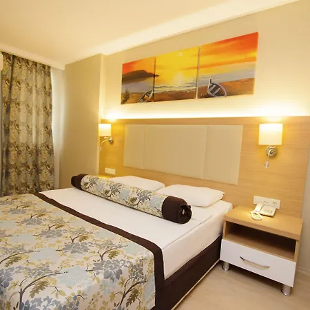 Отель Blue Wave 4*