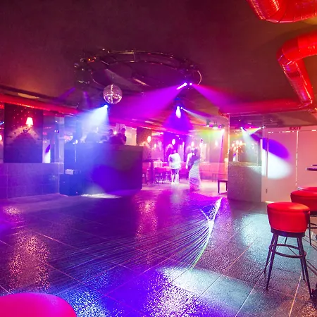 Отель Blue Wave