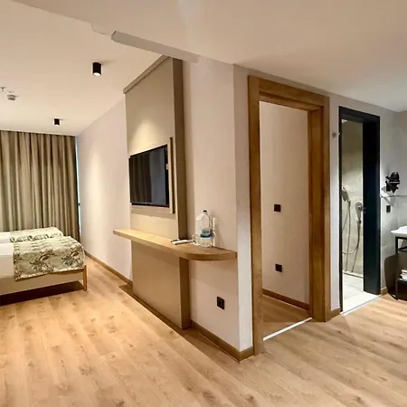 Hotel Blue Wave
