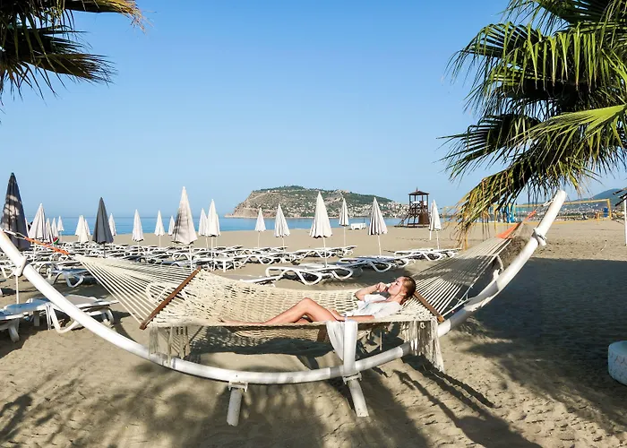 Blue Wave 4* Алания