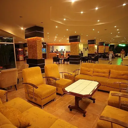 蓝波套房酒店 4*
